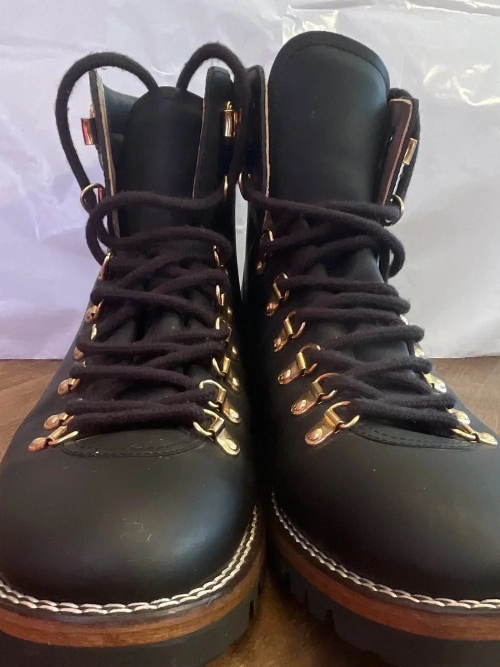 TAFT Viking Leather Boots Mens 11 Midnight Black Gold Handmade in Spain, Vibram